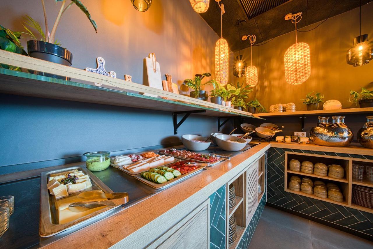 Vienna House Easy By Wyndham Amsterdam Airport Schiphol Hotel โฮฟด์ดอร์ป ภายนอก รูปภาพ