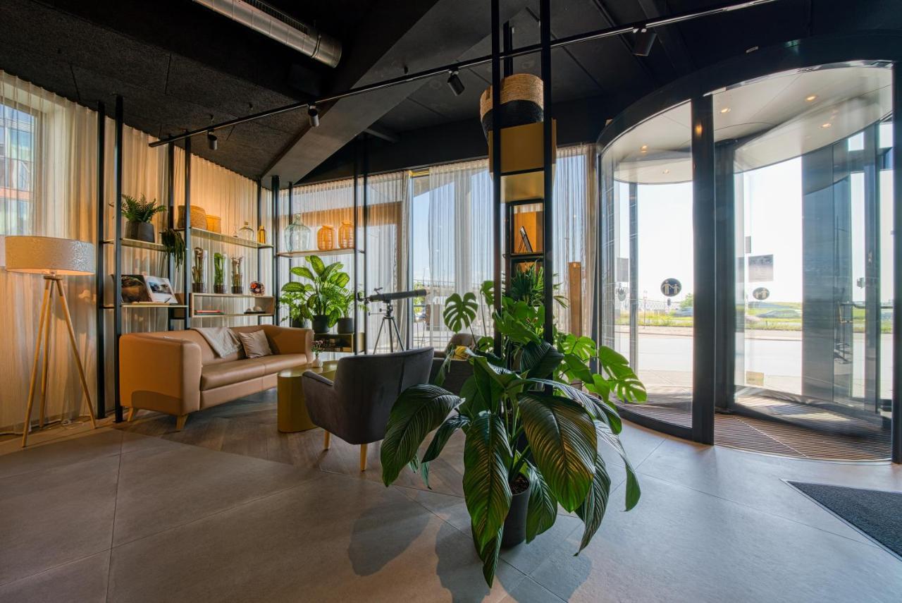 Vienna House Easy By Wyndham Amsterdam Airport Schiphol Hotel โฮฟด์ดอร์ป ภายนอก รูปภาพ