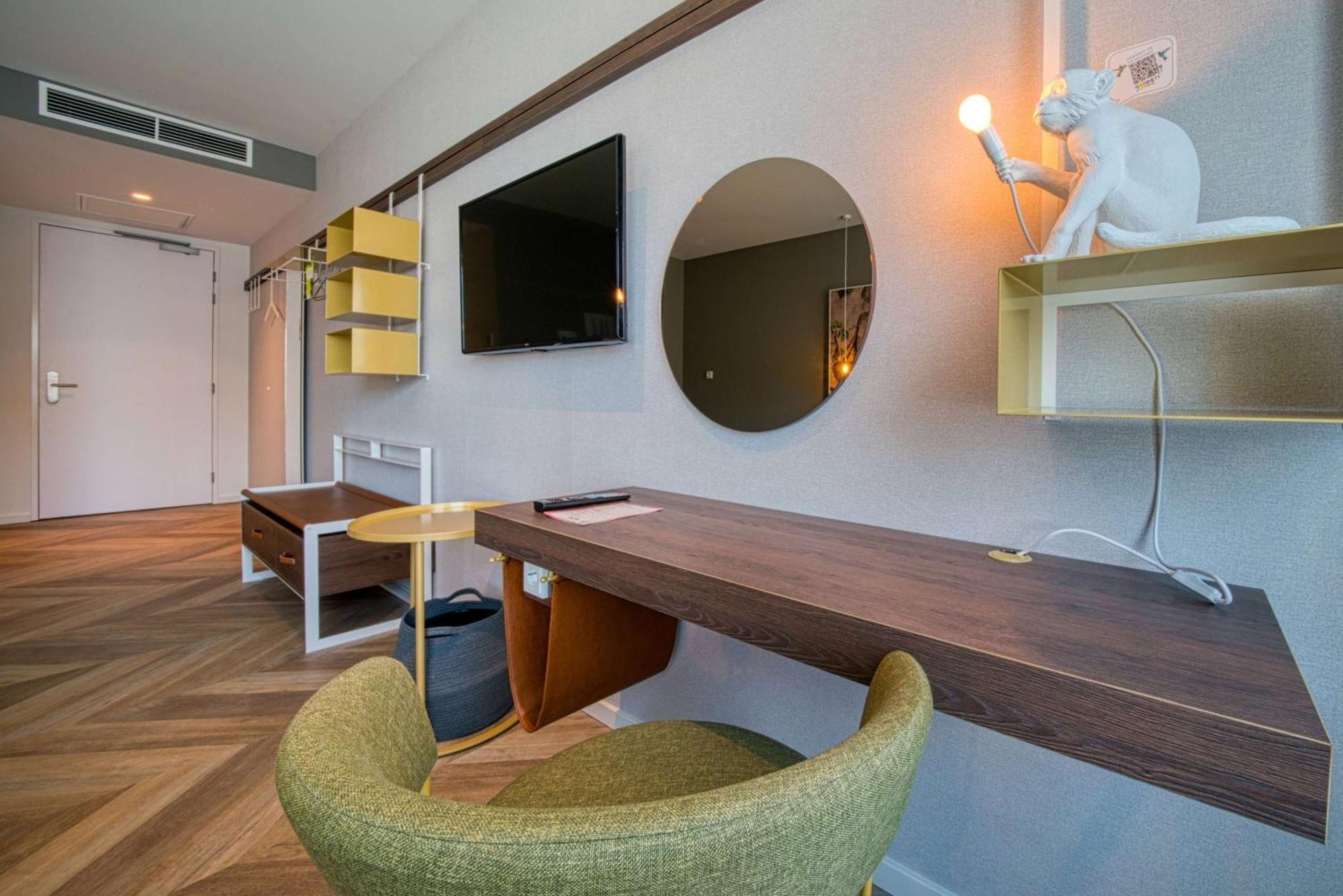 Vienna House Easy By Wyndham Amsterdam Airport Schiphol Hotel โฮฟด์ดอร์ป ภายนอก รูปภาพ