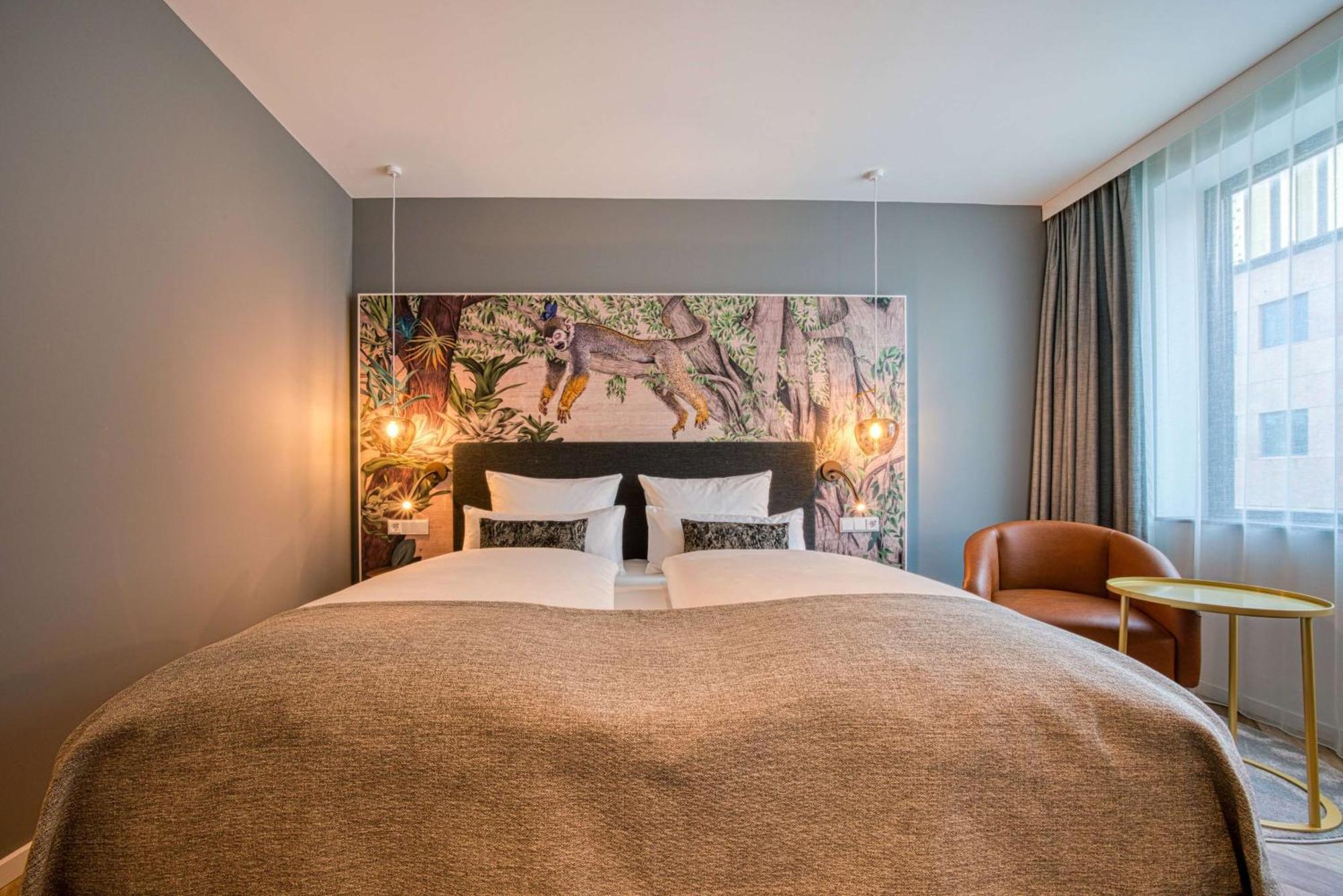 Vienna House Easy By Wyndham Amsterdam Airport Schiphol Hotel โฮฟด์ดอร์ป ภายนอก รูปภาพ