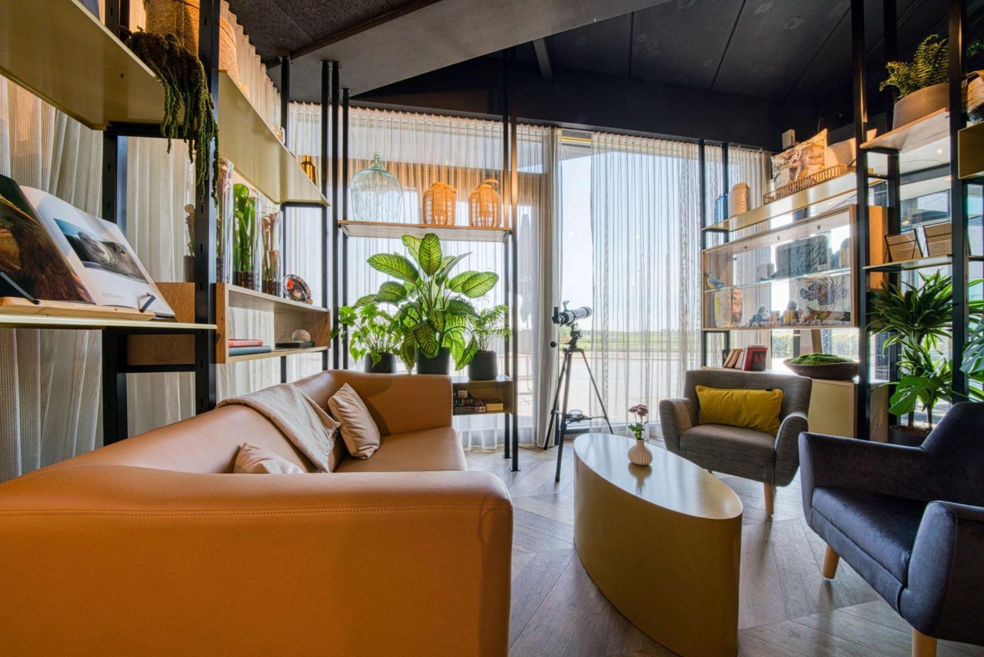 Vienna House Easy By Wyndham Amsterdam Airport Schiphol Hotel โฮฟด์ดอร์ป ภายนอก รูปภาพ
